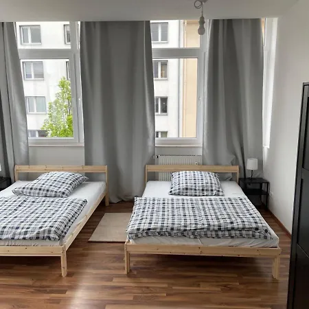 Apt Im Herzen Von Апартаменты